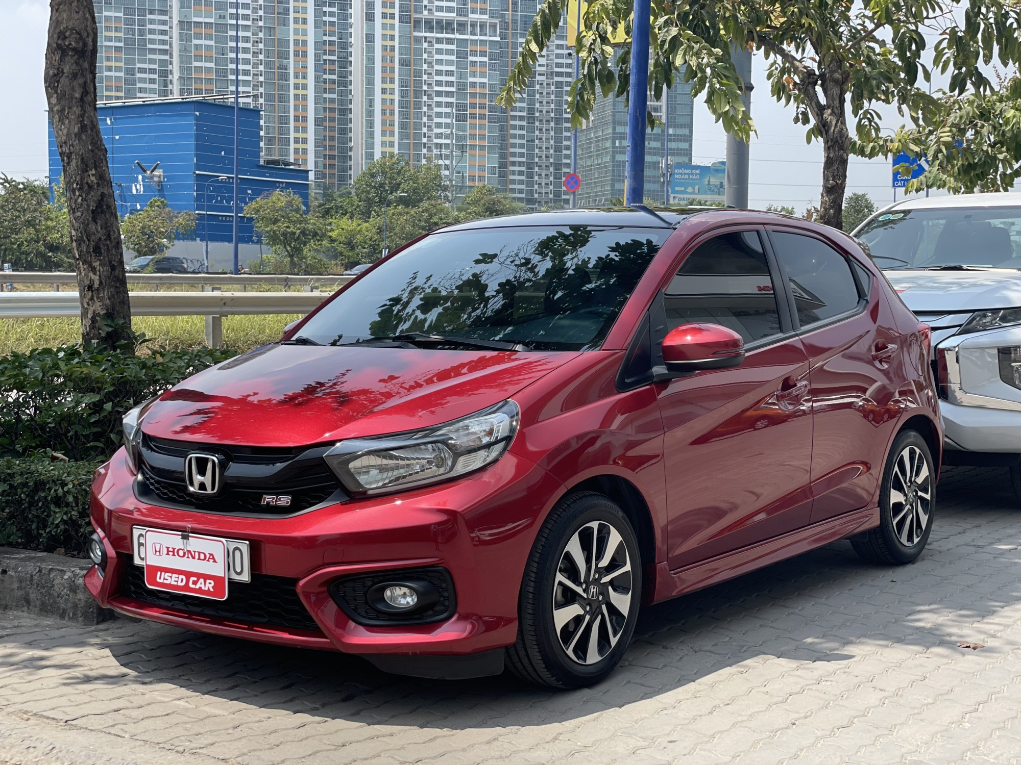 USED CAR  - ĐÃ BÁN - HONDA BRIO RS hàng hiếm màu đỏ cherry - 45.000km